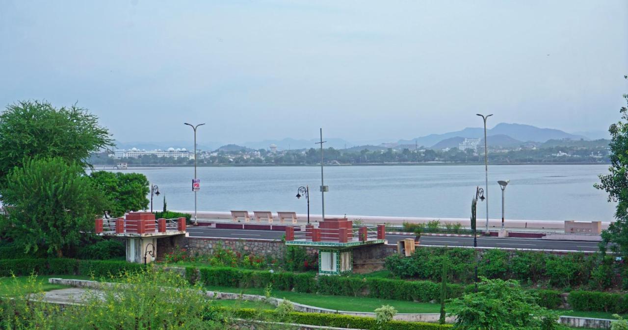 Amour By The Lake Udaipur Luaran gambar